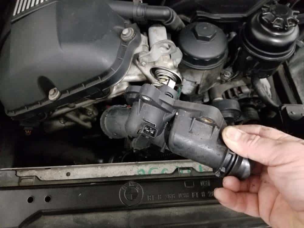 See U3364 repair manual
